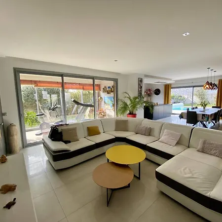 Vil·la Contemporaine Avec Piscine Privee Et Climatisation A 15min Plages - Fr-1-529-251