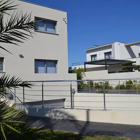 Βίλα Contemporaine Avec Piscine Privee Et Climatisation A 15min Plages - Fr-1-529-251